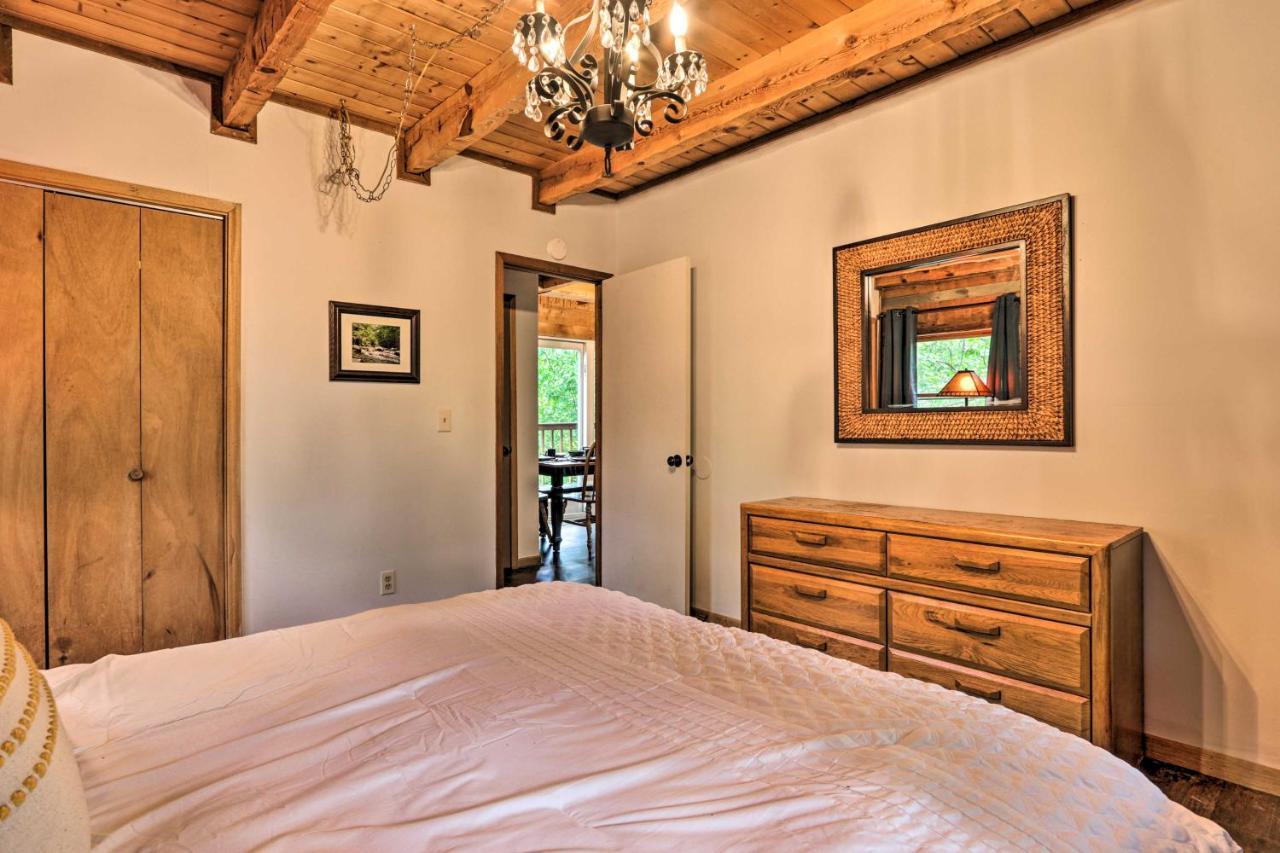 Gatlinburg Escape With Hot Tub, Deck And Mtn View Vila Exterior foto